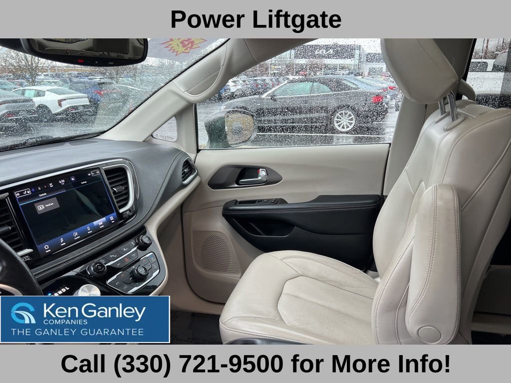 Used 2021 Chrysler Pacifica Touring-L w/ Uconnect Theater Family Group image 41