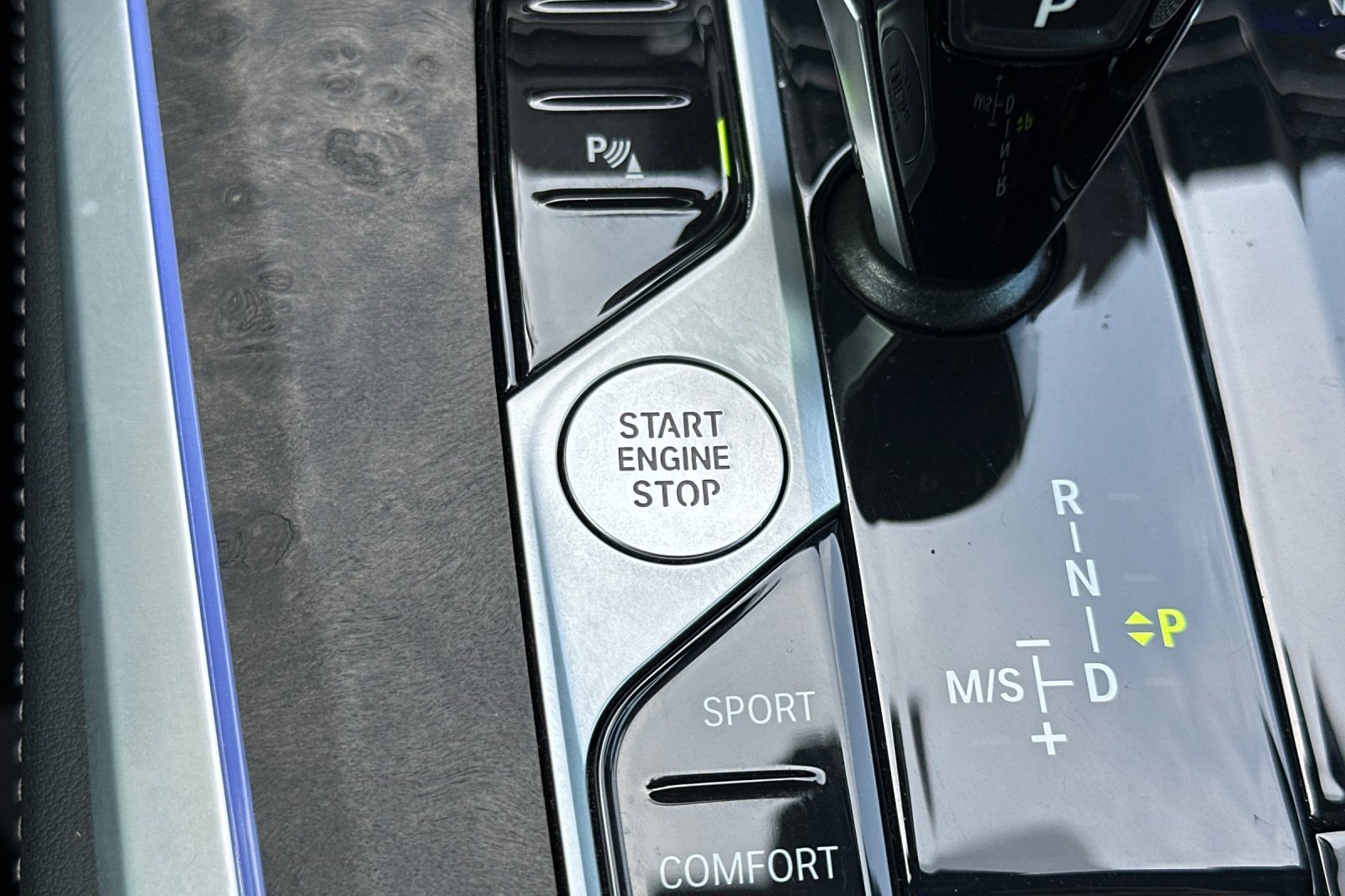 Certified 2023 BMW X5 sDrive40i w/ Climate Comfort Package image 28