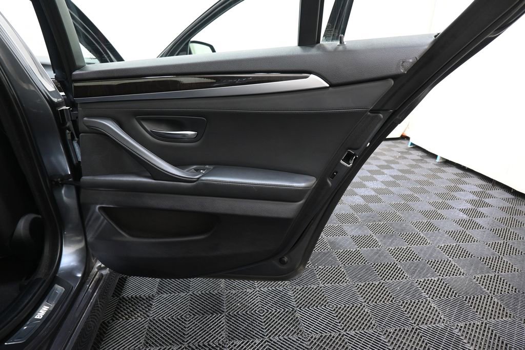 Used 2016 BMW 535i xDrive Sedan AWD/4WD image 22