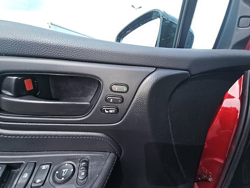 Used 2024 Honda Odyssey Sport image 17