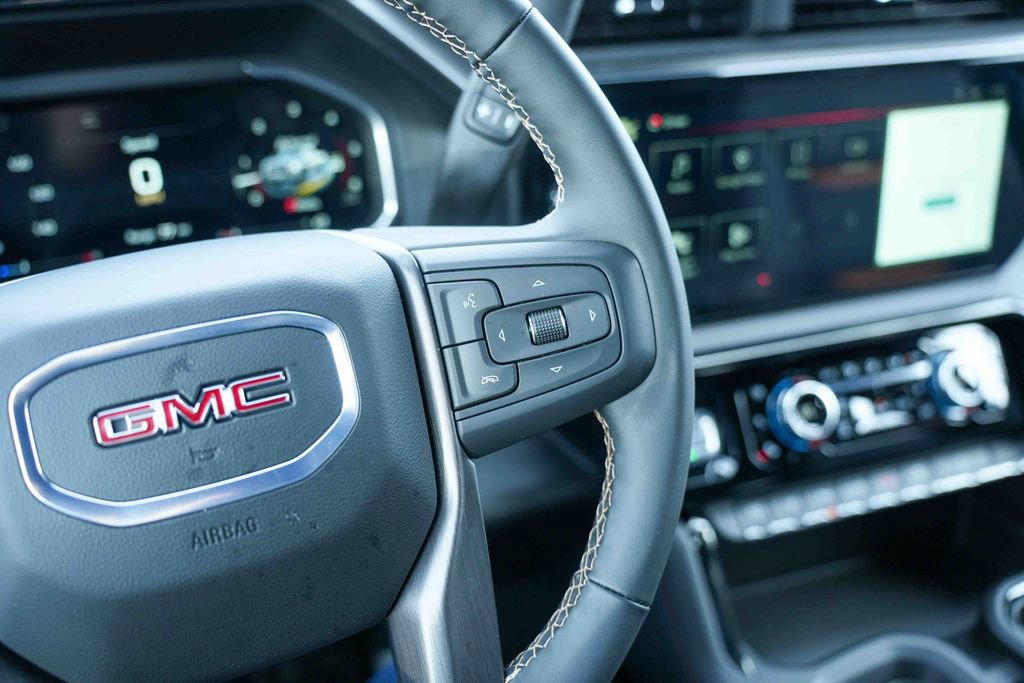 Used 2026 GMC Sierra 2500 AT4 image 33