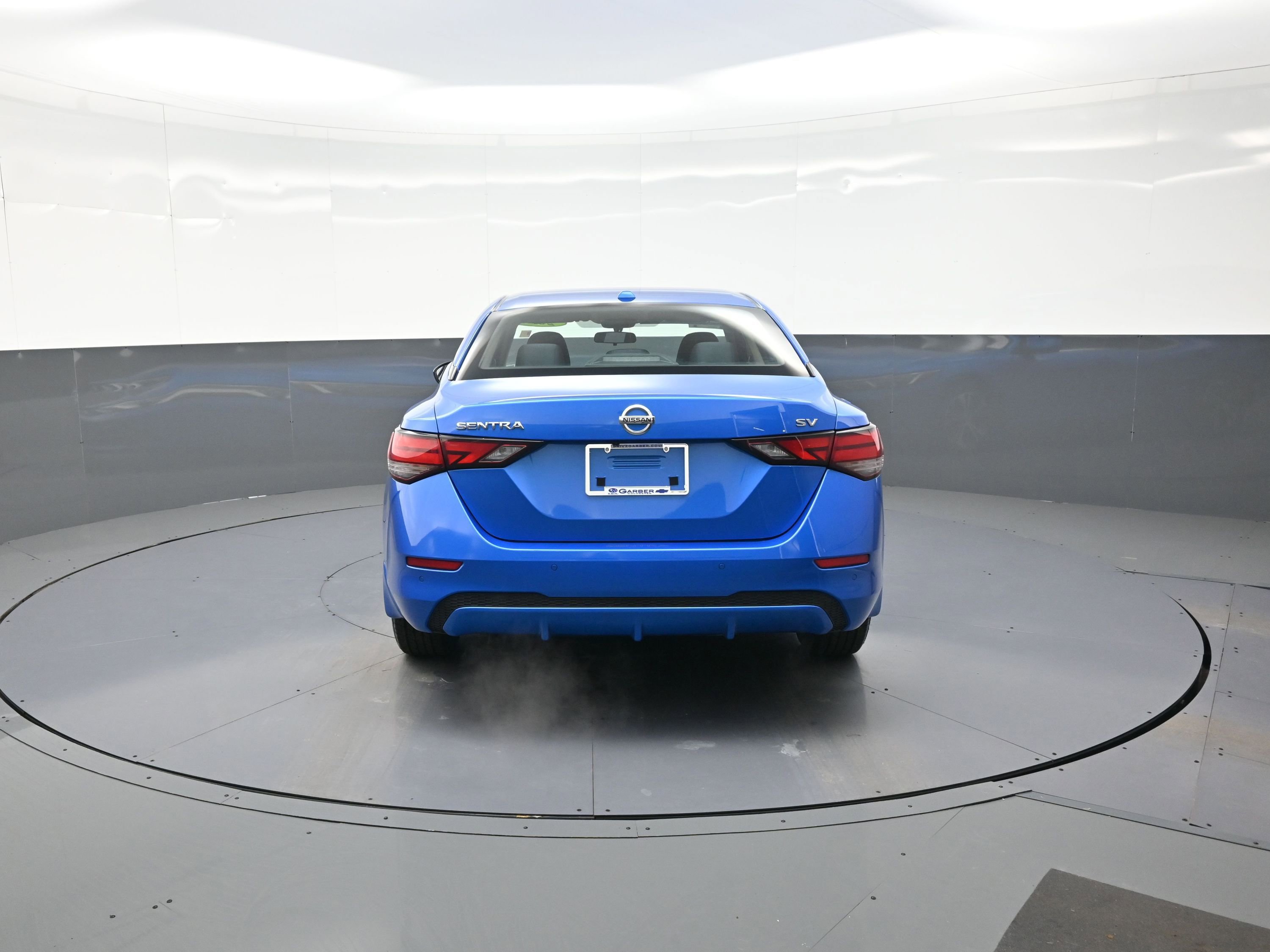 Used 2023 Nissan Sentra SV image 4