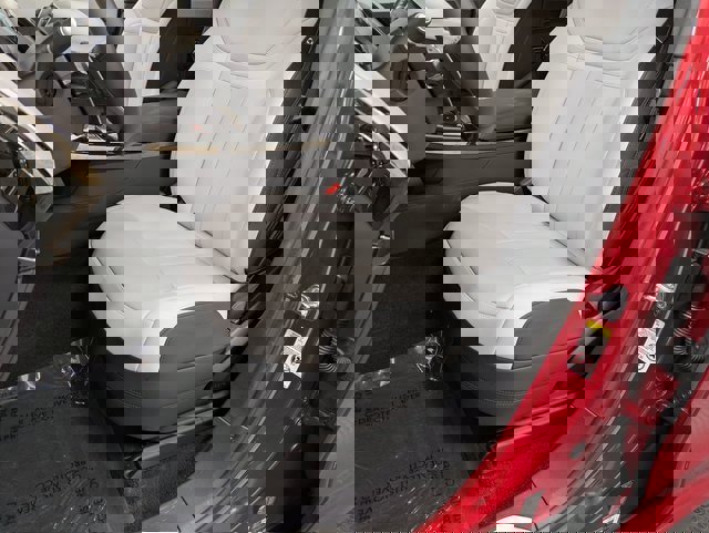 Used 2023 Land Rover Range Rover Sport SE Dynamic image 11