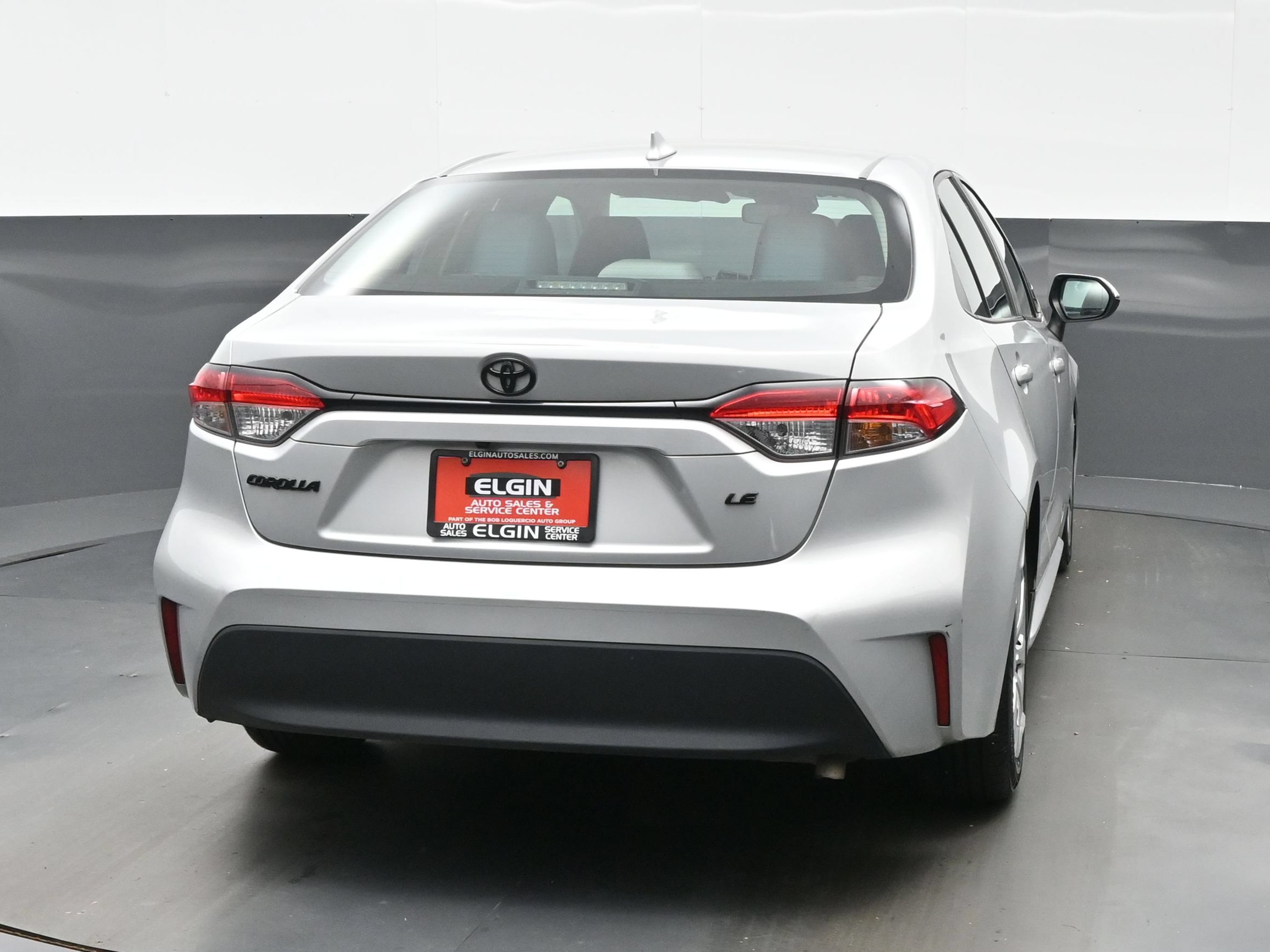 Used 2024 Toyota Corolla LE FWD image 5