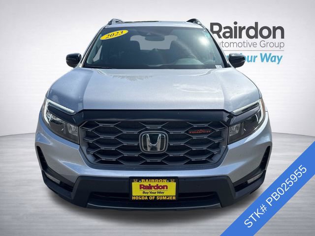 Used 2023 Honda Passport TrailSport image 2