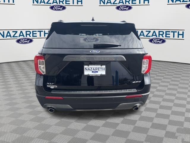Used 2024 Ford Explorer XLT w/ Equipment Group 202A AWD/4WD image 6