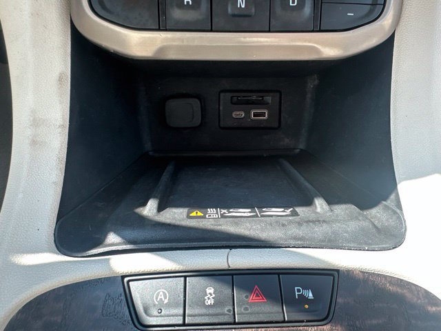 Used 2023 GMC Acadia Denali AWD/4WD image 38