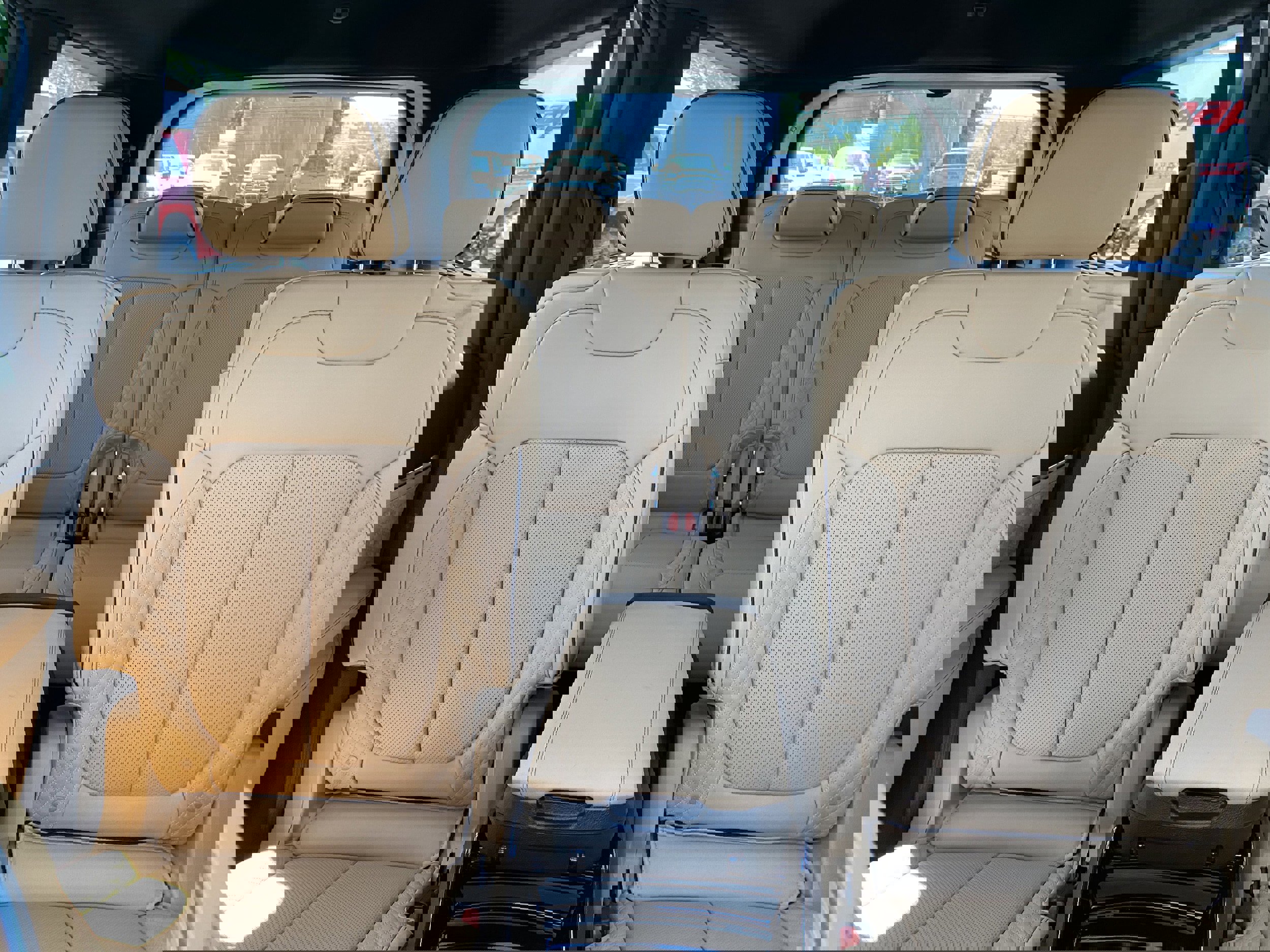 New 2025 Jeep Grand Cherokee L Summit image 27