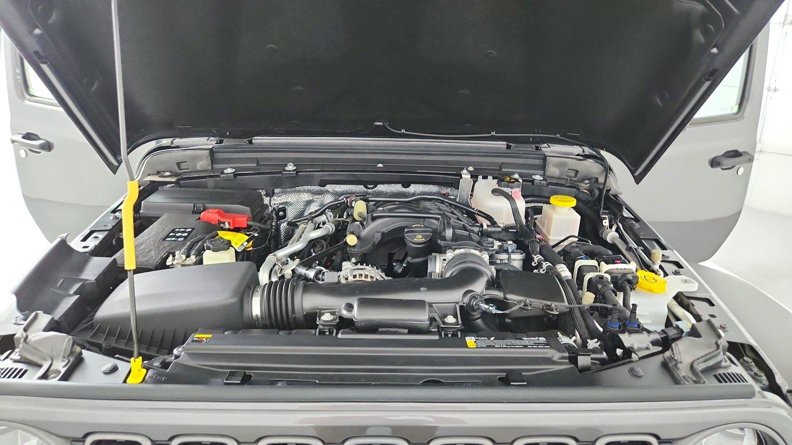 Used 2025 Jeep Gladiator Sport AWD/4WD image 36