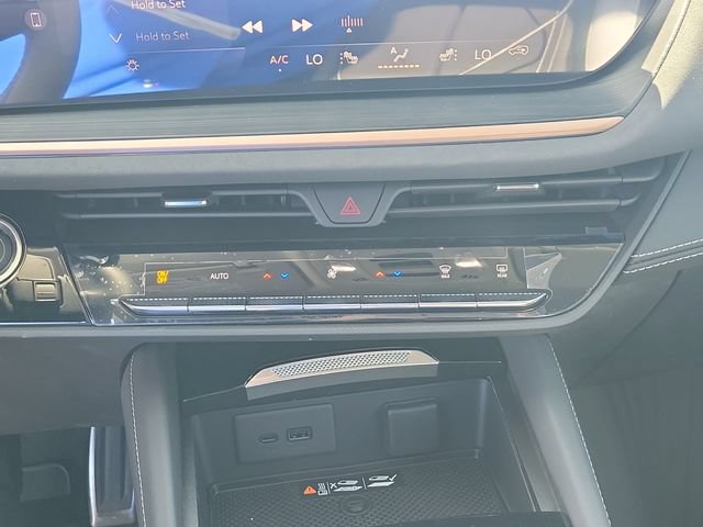 New 2026 Buick Envision Sport Touring AWD/4WD image 31