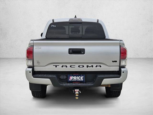 Used 2022 Toyota Tacoma TRD Off-Road w/ Technology Package AWD/4WD image 6