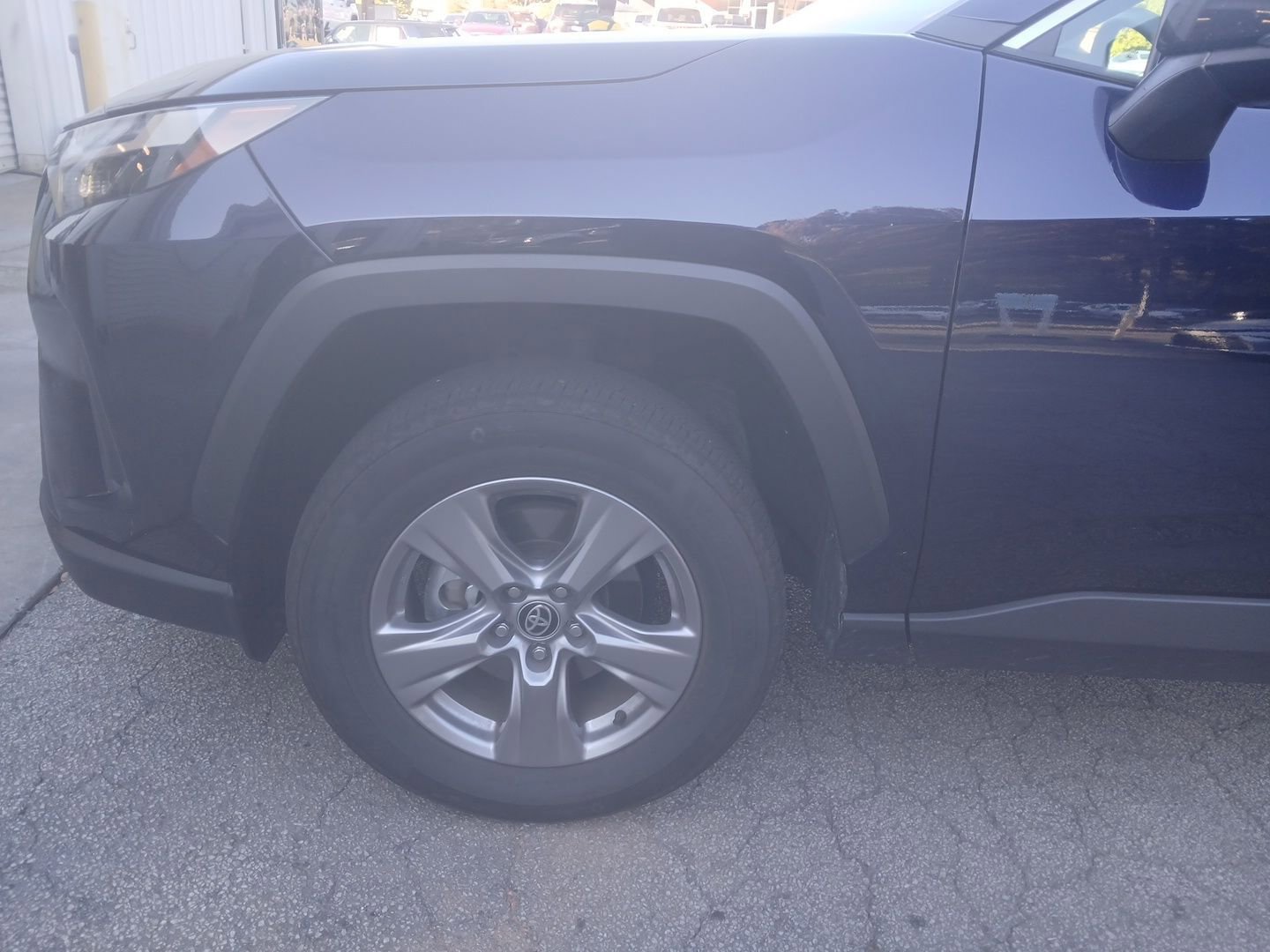 Used 2025 Toyota RAV4 XLE image 3