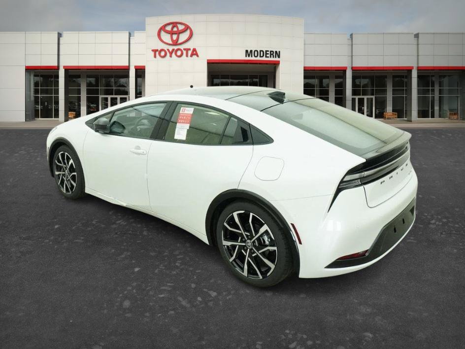 New 2026 Toyota Prius Plug-In Hybrid w/ Limited Premium Package FWD image 18