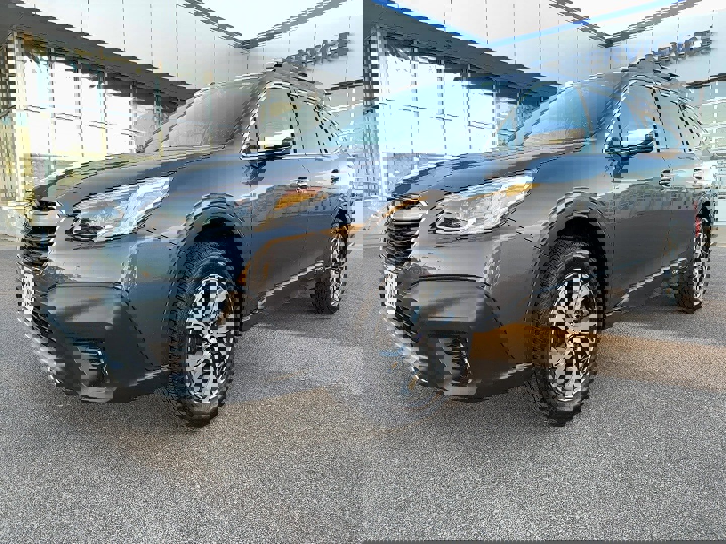 Used 2020 Subaru Outback Touring XT image 3