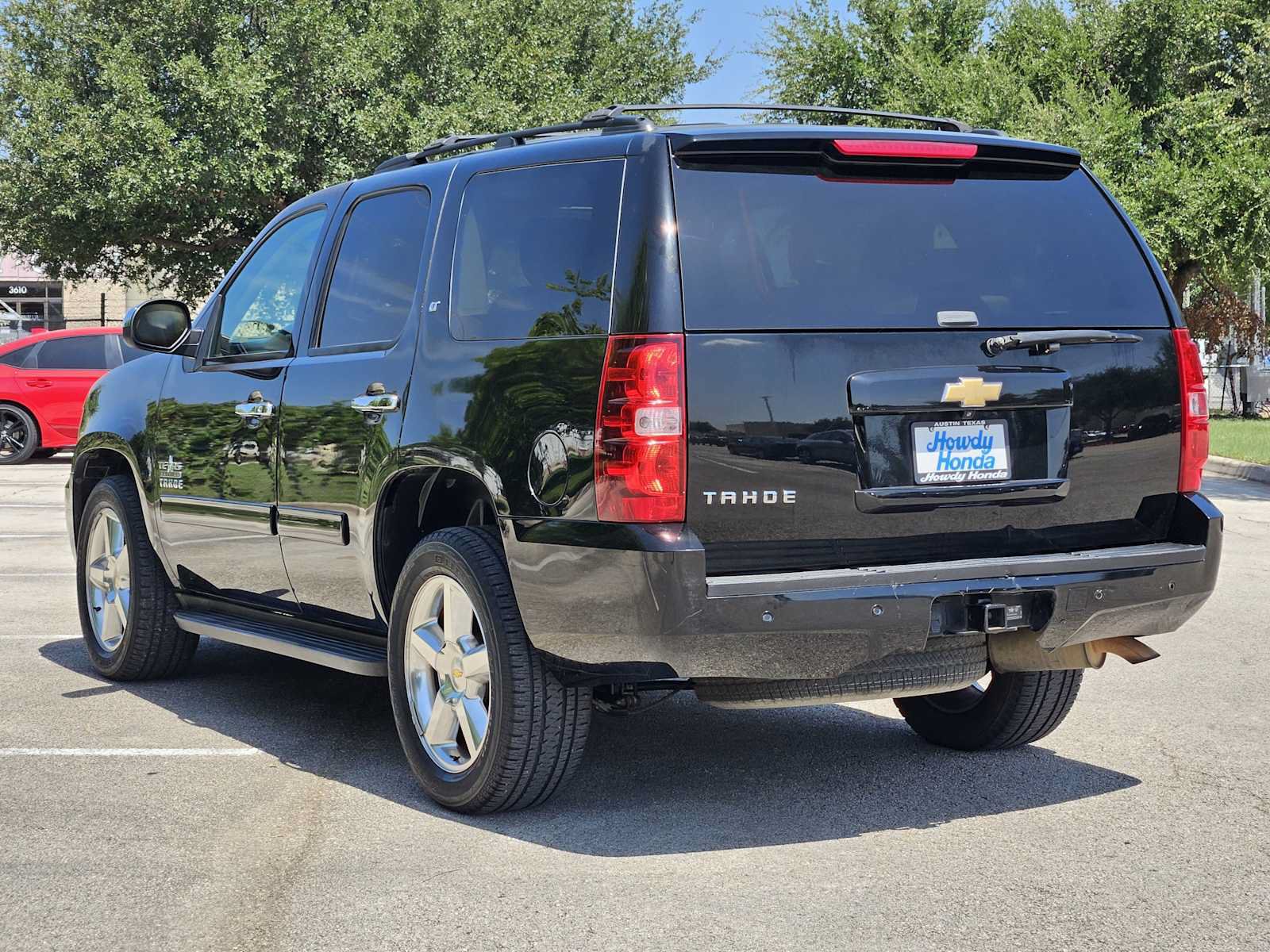 Used 2013 Chevrolet Tahoe LT w/ Texas Edition RWD image 6