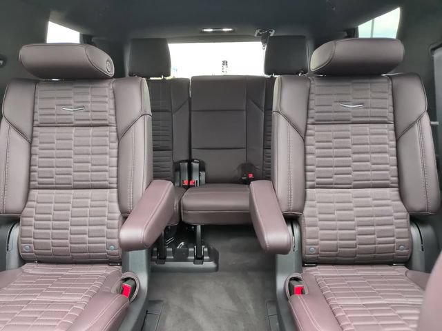 Used 2024 Cadillac Escalade Sport Platinum w/ LPO, ONYX Package AWD/4WD image 22