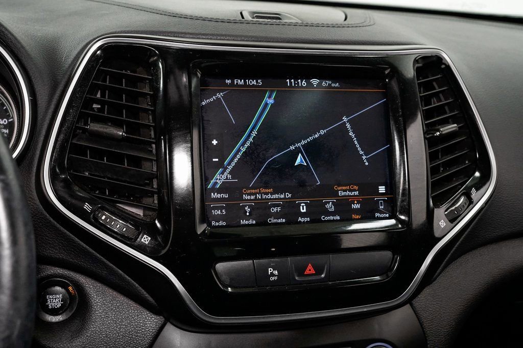 Used 2019 Jeep Cherokee Limited image 13