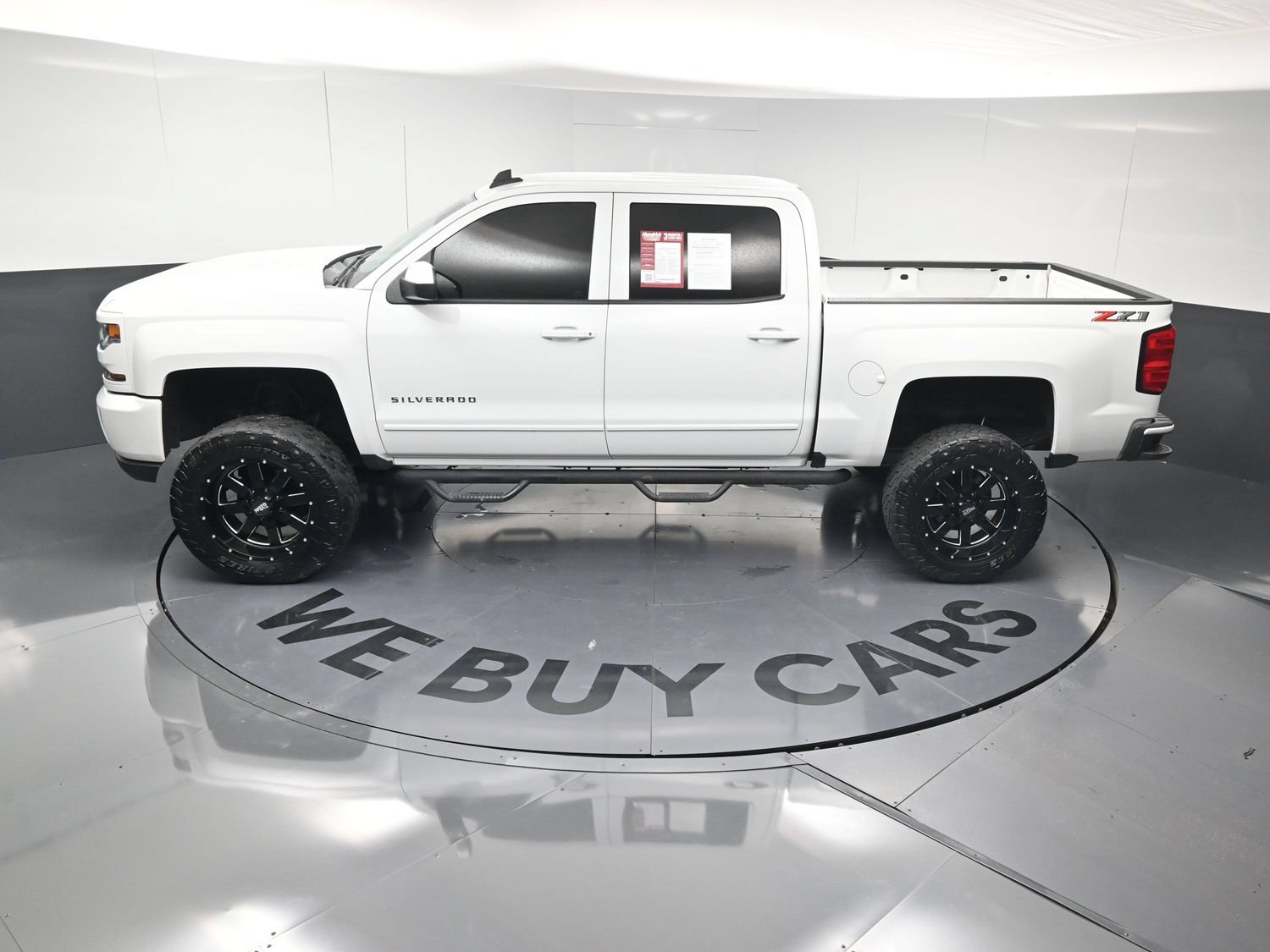 Used 2018 Chevrolet Silverado 1500 LT w/ All Star Edition AWD/4WD image 27