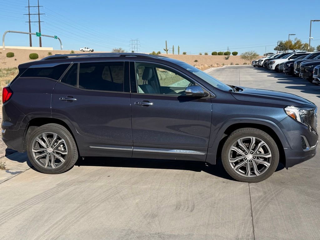 Used 2019 GMC Terrain Denali w/ Advanced Safety Package FWD image 3