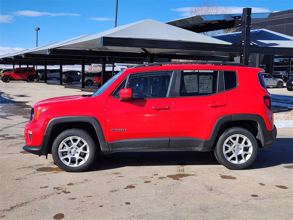 Used 2020 Jeep Renegade Latitude w/ Cold Weather Group image 2