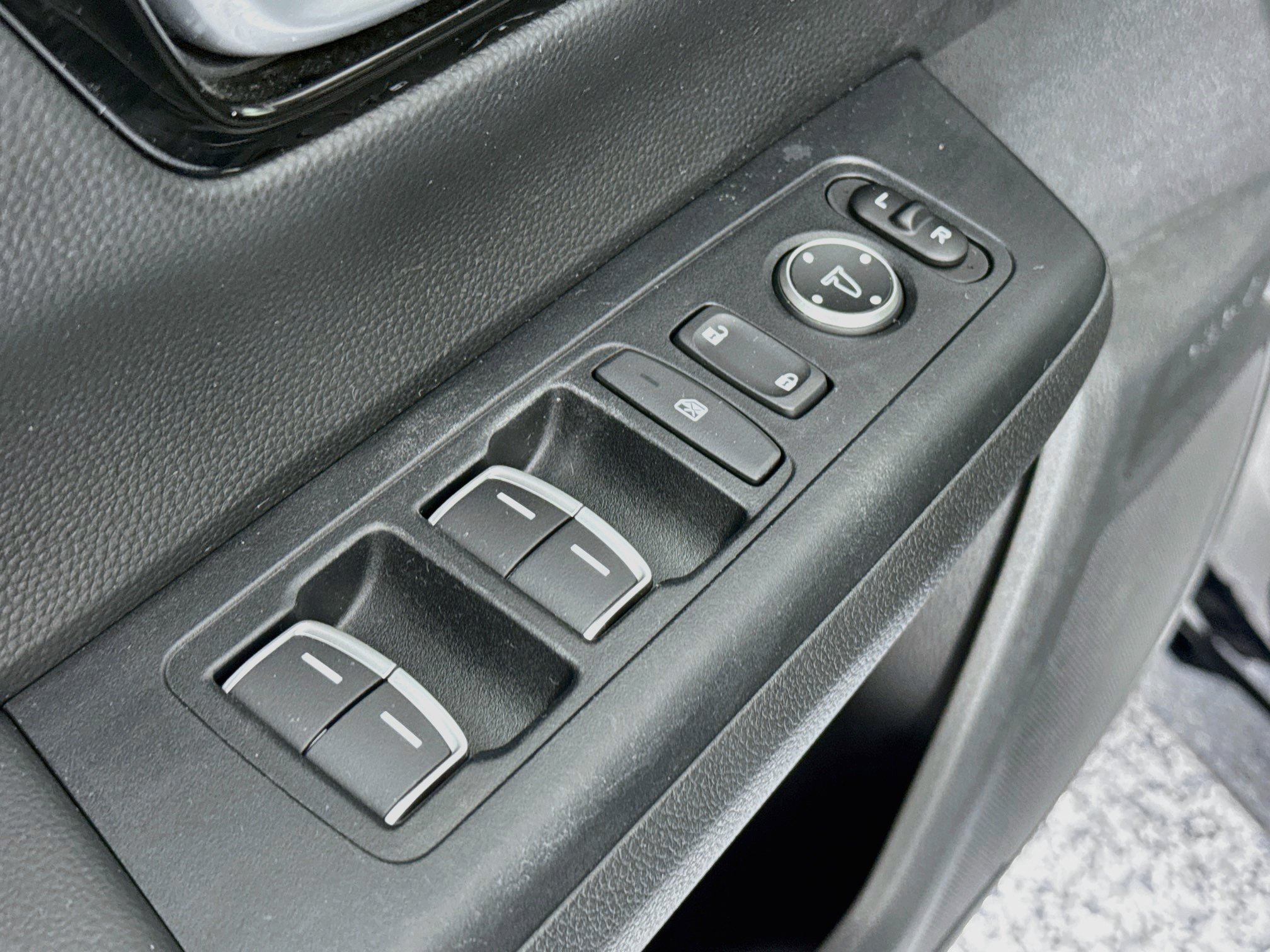 Certified 2024 Honda CR-V EX-L image 17