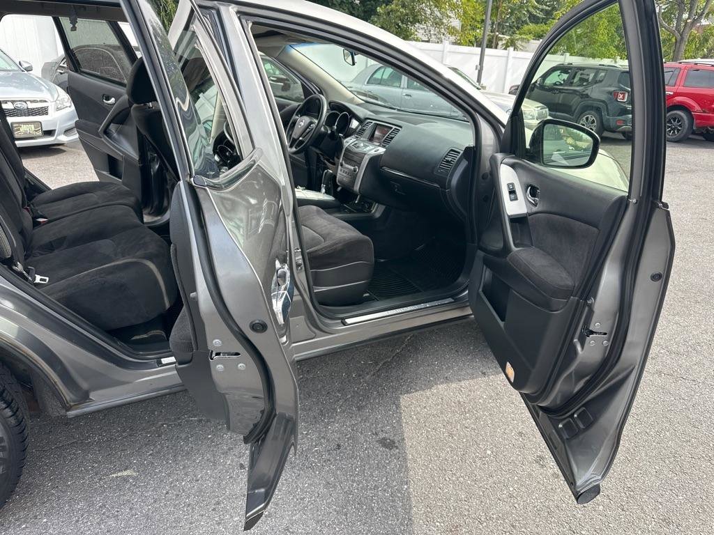 Used 2013 Nissan Murano S AWD/4WD image 32