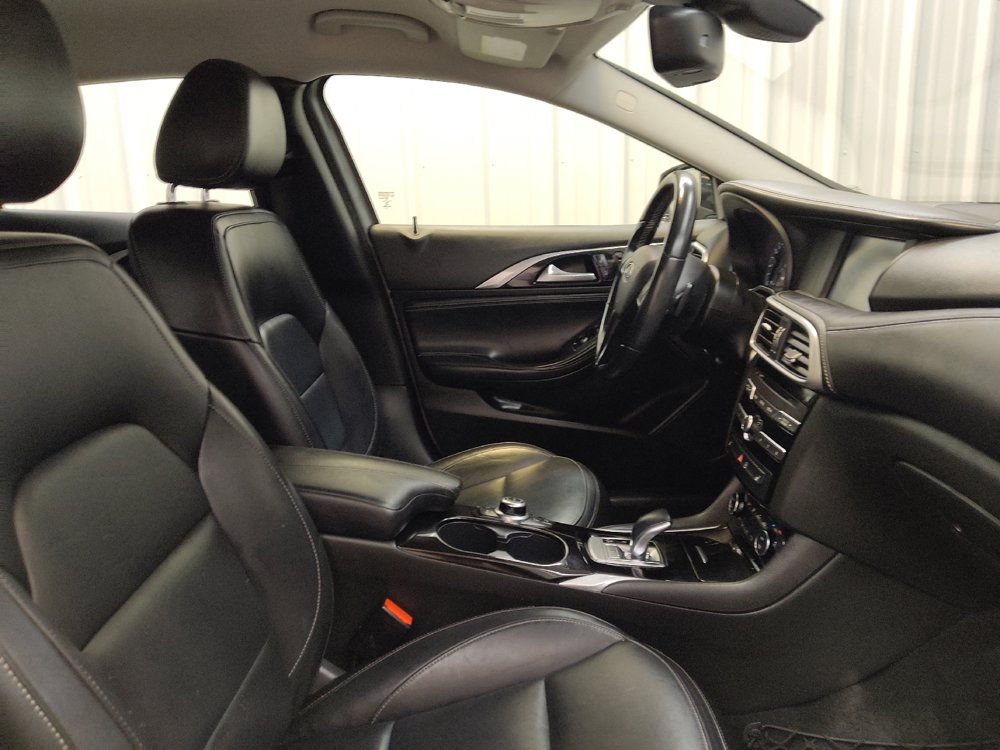 Used 2018 INFINITI QX30 AWD image 21