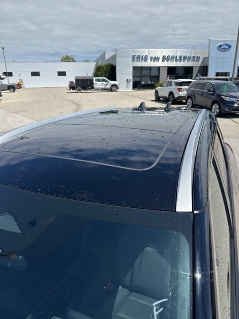 Used 2025 Nissan Rogue SL w/ Tech Package AWD/4WD image 9