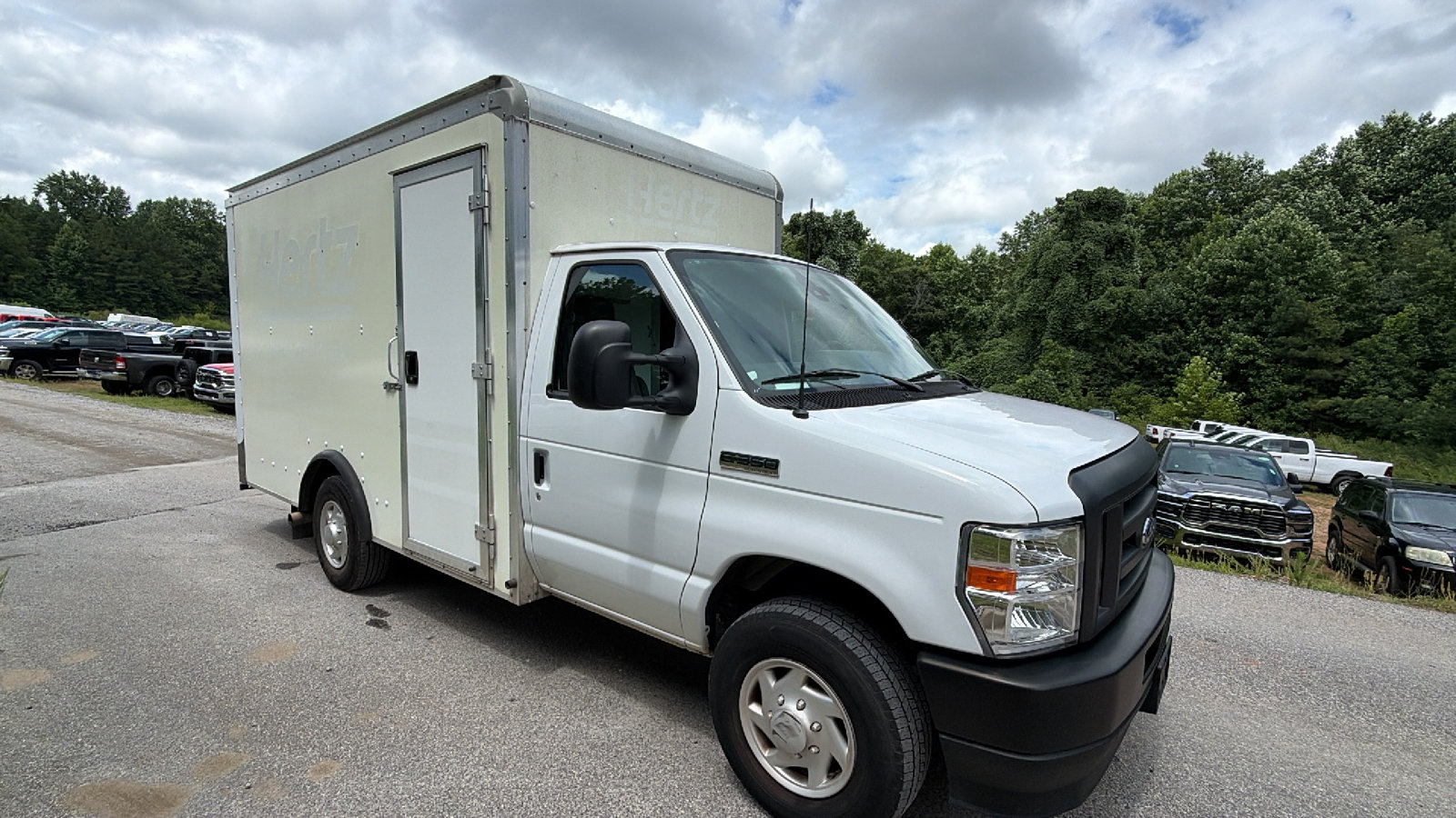 Used 2022 Ford E-350 and Econoline 350 Super Duty RWD image 5