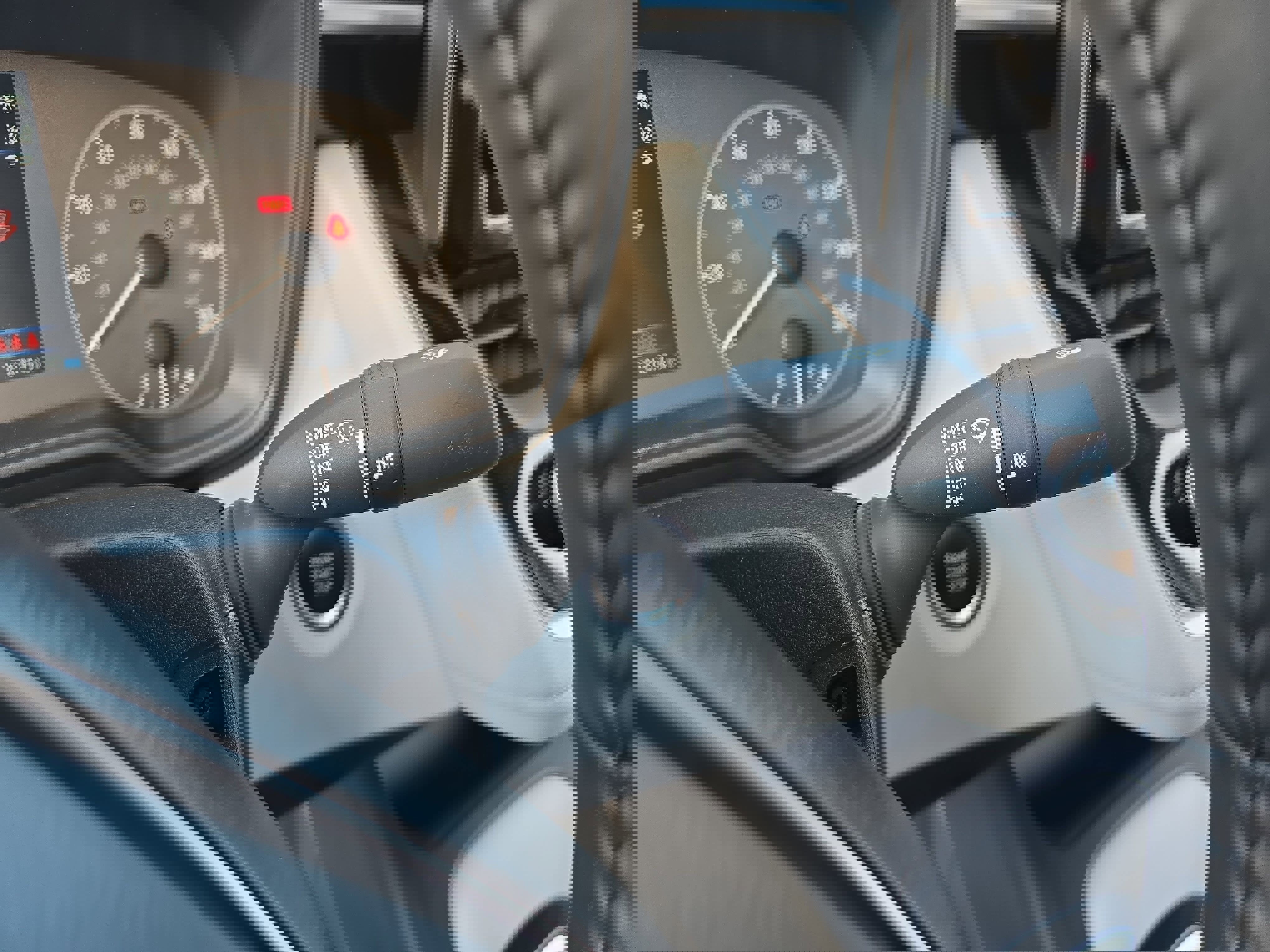 Used 2024 Toyota Corolla SE image 25