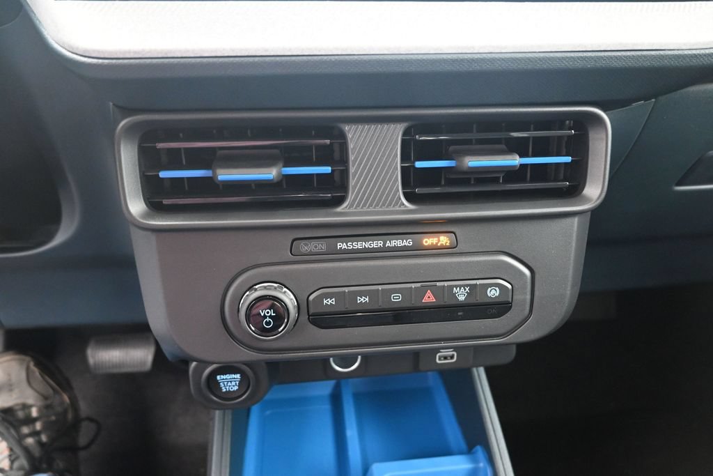 New 2026 Ford Maverick XLT FWD image 9