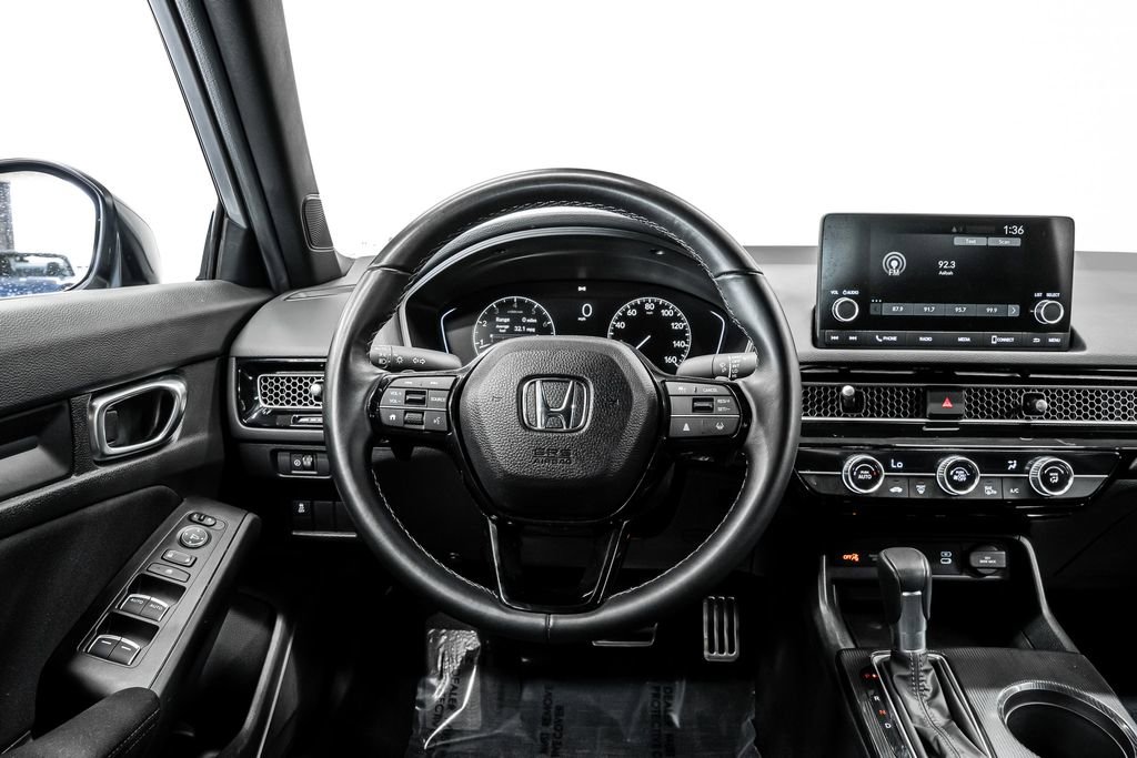 Used 2025 Honda Civic Sport image 22