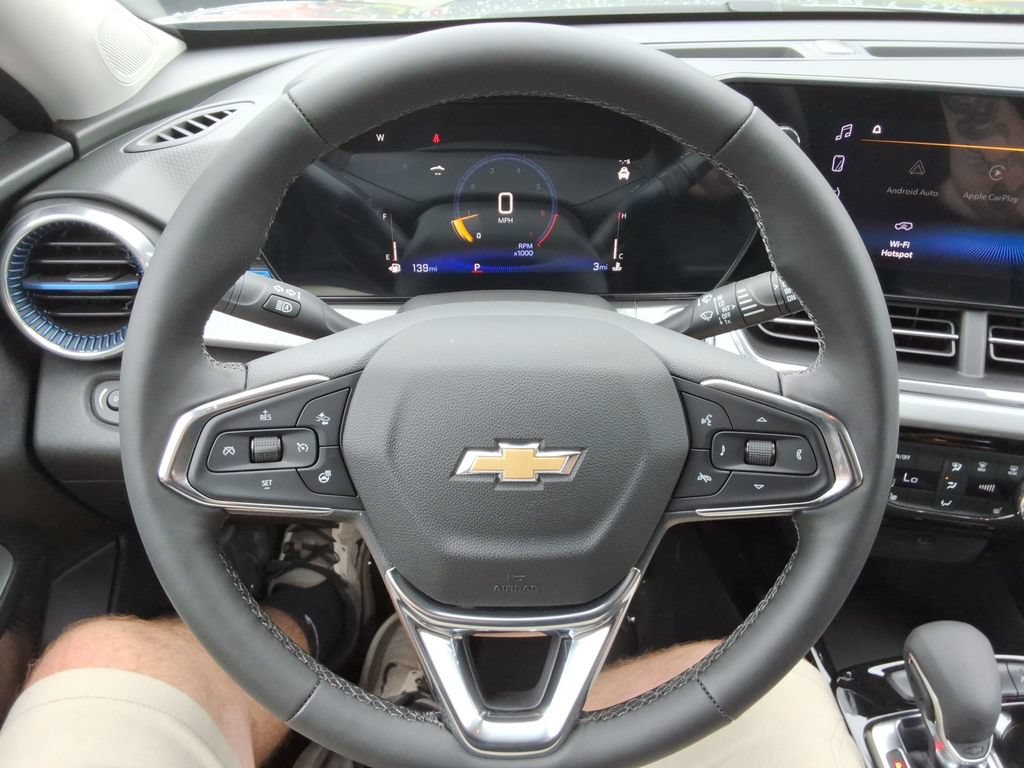 New 2026 Chevrolet Trax LT w/ Driver Confidence Package FWD image 23