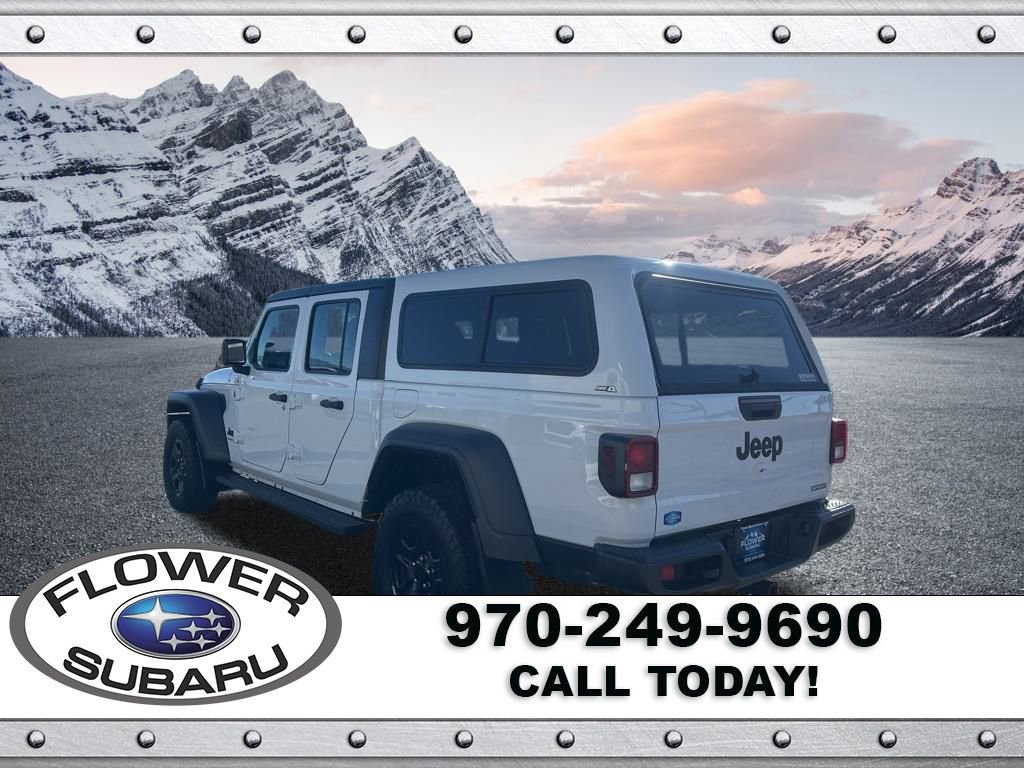 Used 2020 Jeep Gladiator Sport image 5