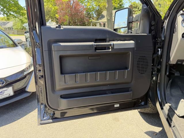 Used 2013 Ford F250 Lariat w/ Lariat Interior Pkg AWD/4WD image 26