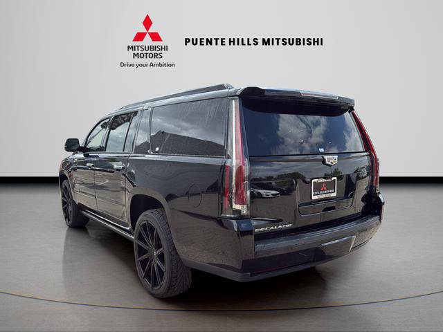 Used 2020 Cadillac Escalade ESV Platinum w/ Escalade Sport Edition AWD/4WD image 7