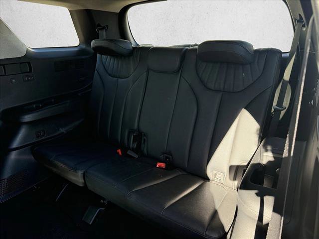 Used 2023 Hyundai Palisade Limited w/ Cargo Package image 18