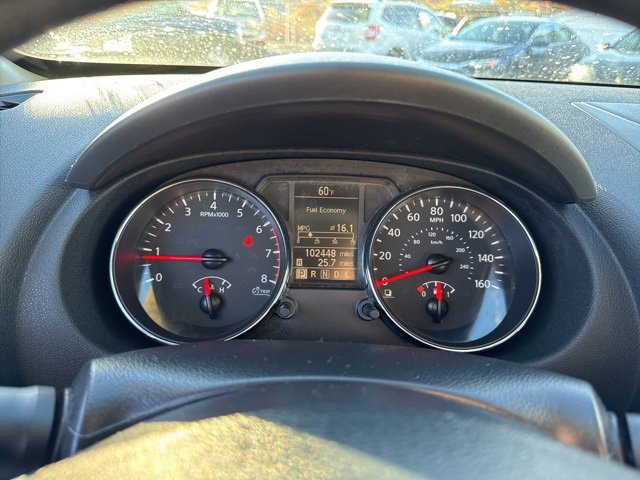 Used 2014 Nissan Rogue S image 19