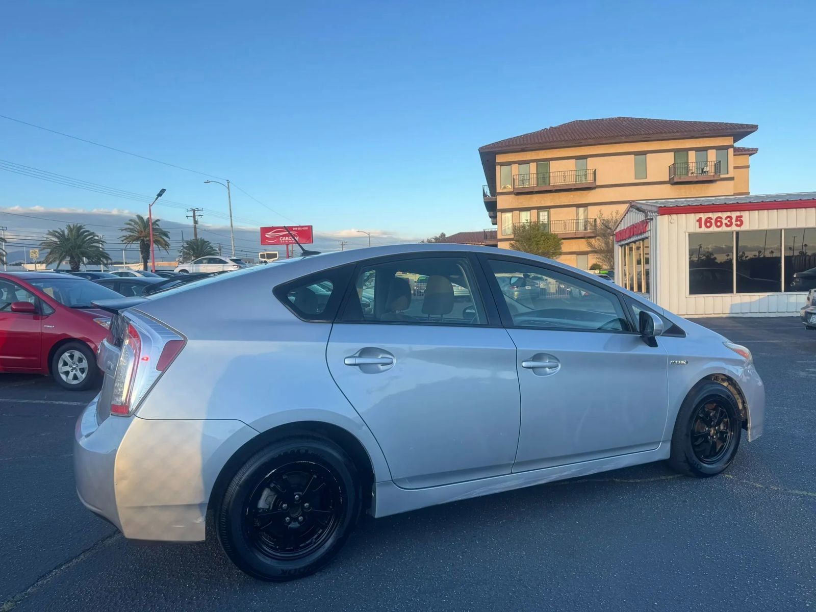Used 2012 Toyota Prius Three FWD image 10
