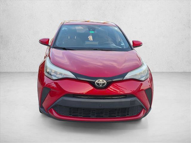 Used 2020 Toyota C-HR XLE FWD video 2