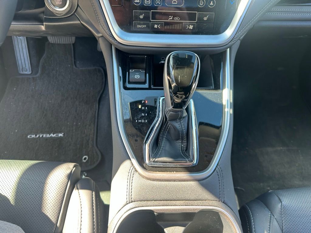 Used 2024 Subaru Outback Limited image 31