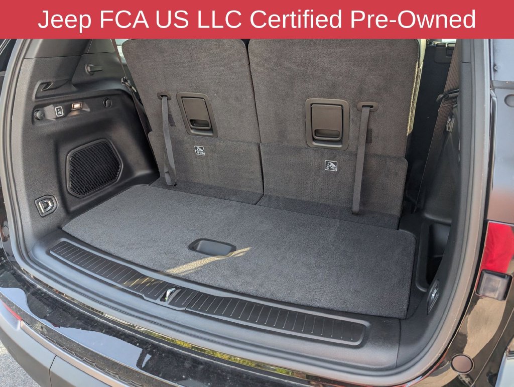 Certified 2026 Jeep Grand Cherokee L Limited w/ Limited Altitude Package RWD image 30