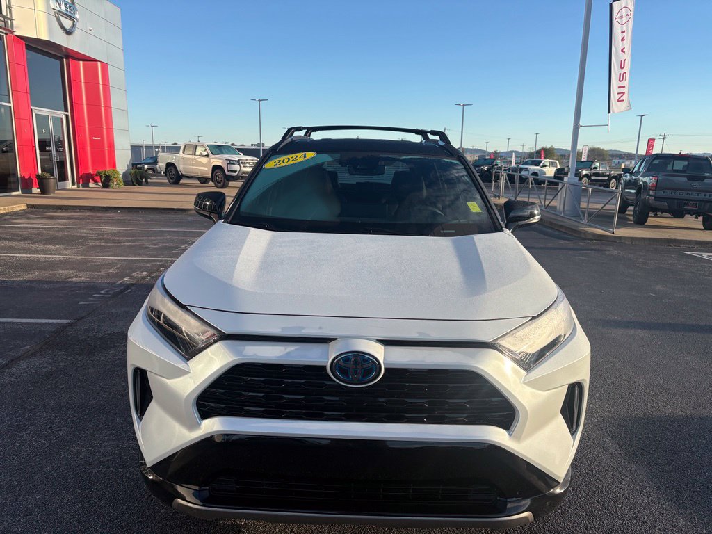 Used 2024 Toyota RAV4 XSE w/ Weather Package AWD/4WD image 9