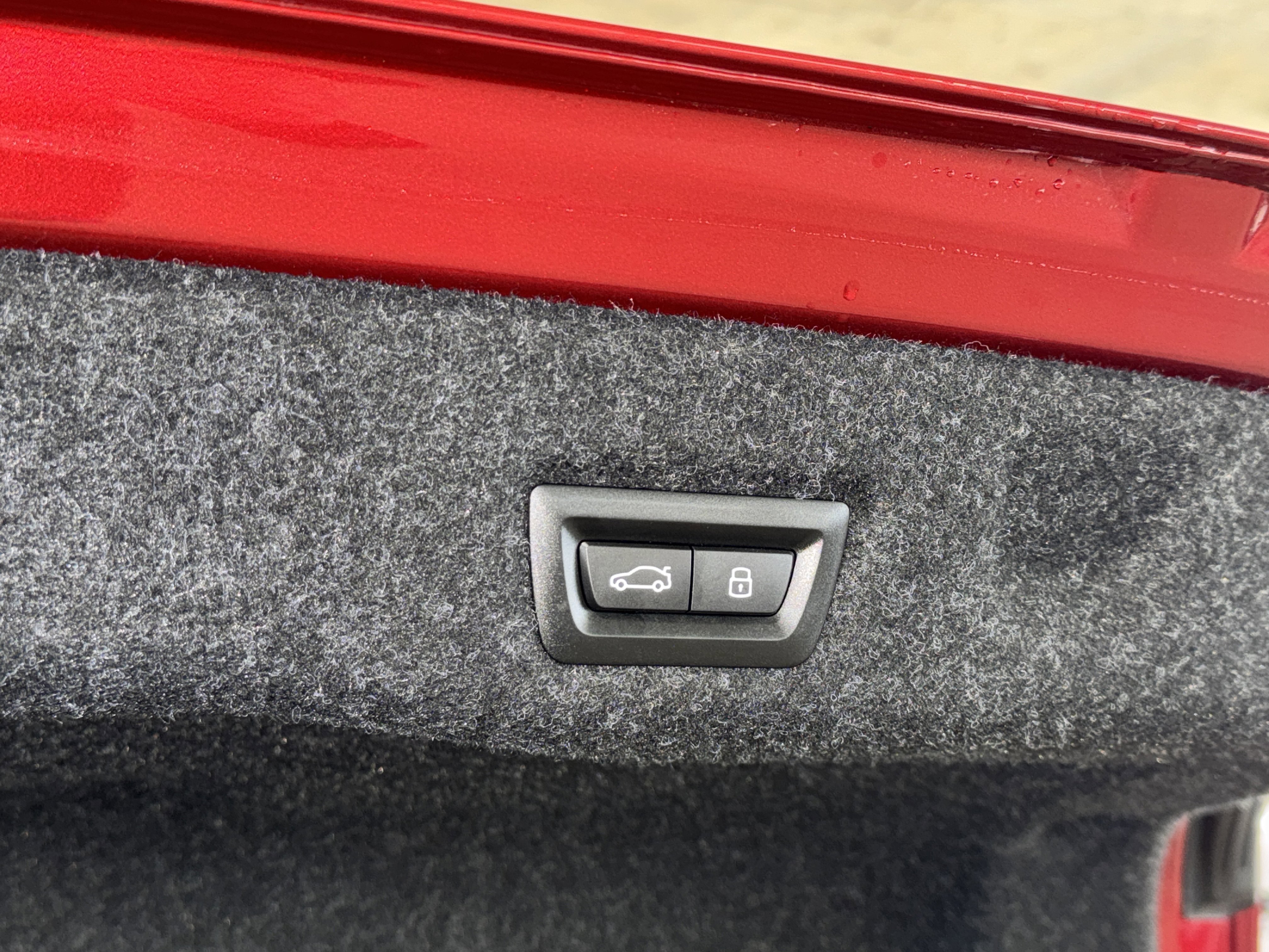 Used 2025 BMW 530i w/ M Sport Package image 14