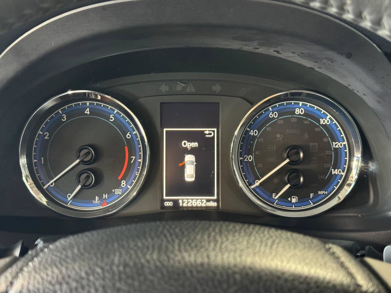 Used 2017 Toyota Corolla SE FWD image 21