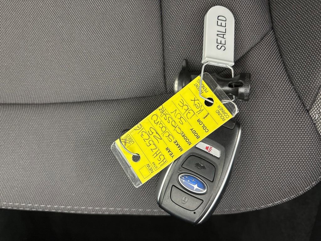 Used 2025 Subaru Crosstrek 2.0i Premium image 29