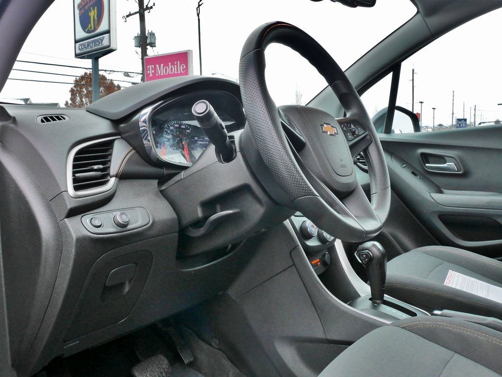 Used 2020 Chevrolet Trax LS w/ Tint and Cruise Package image 12