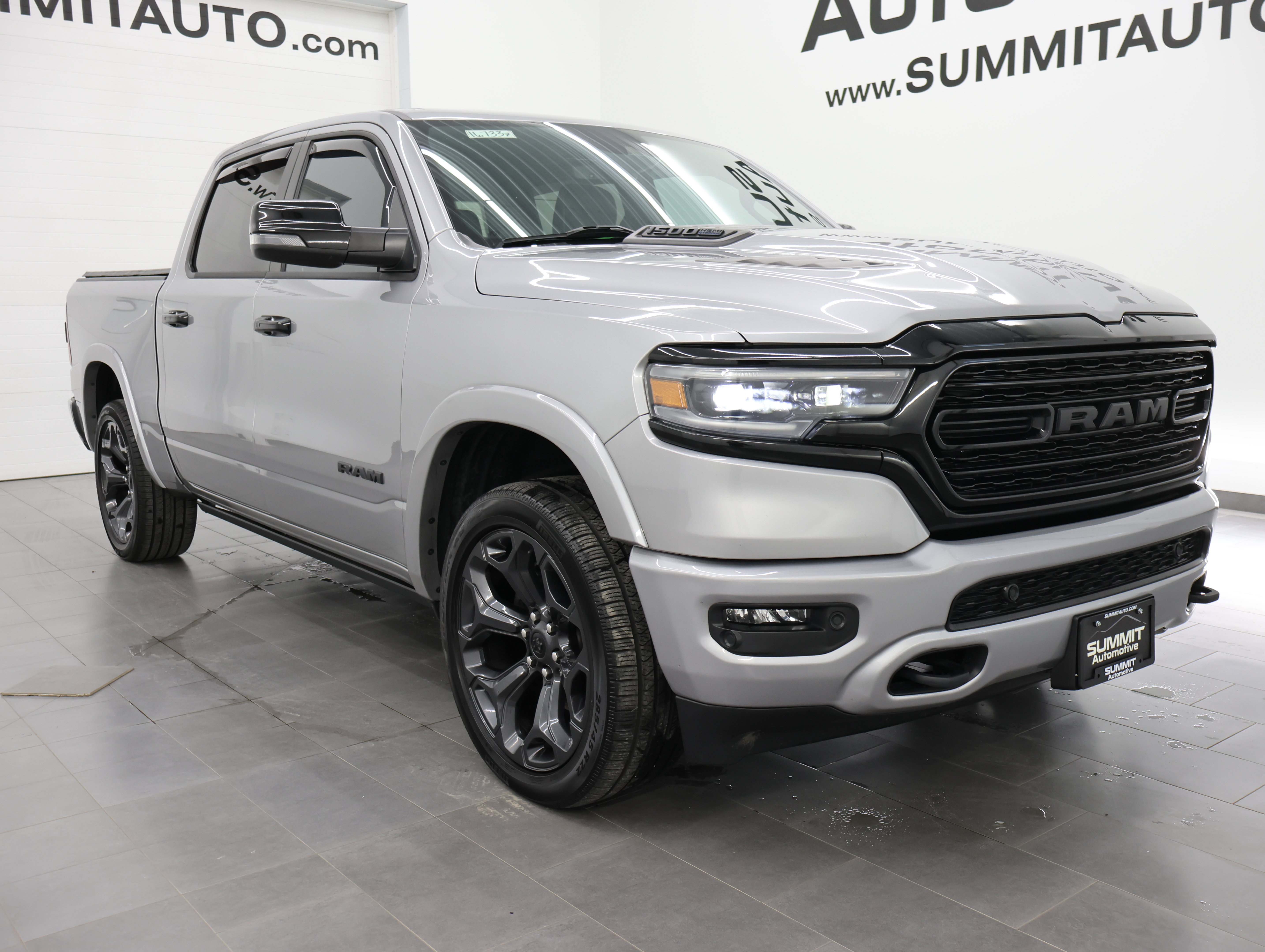 Used 2023 RAM 1500 Limited w/ Night Edition AWD/4WD image 2