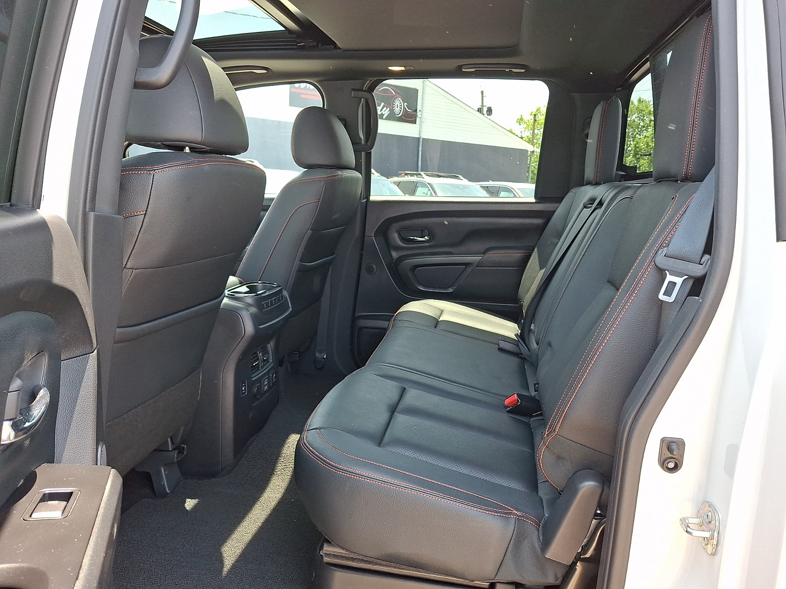 Certified 2024 Nissan Titan PRO-4X w/ Pro-4x Convenience Package AWD/4WD image 10