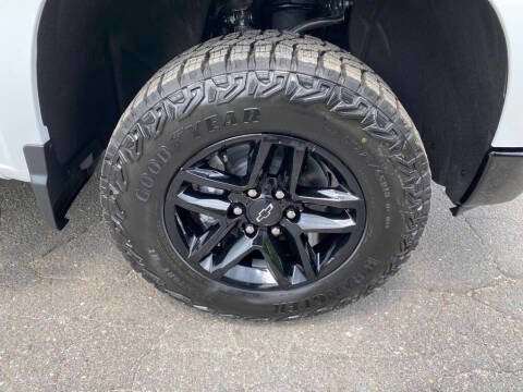 New 2025 Chevrolet Silverado 1500 Custom Trail Boss w/ Realtree Special Edition image 15